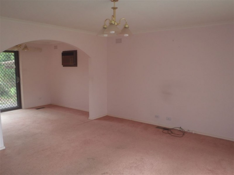 2 Pelham Drive,, Vermont South VIC 3133