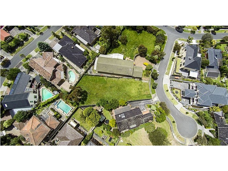 8 Kilburn Court, Wheelers Hill VIC 3150