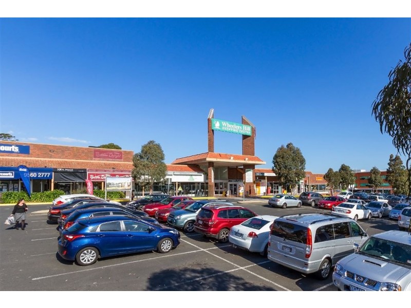 8 Kilburn Court, Wheelers Hill VIC 3150