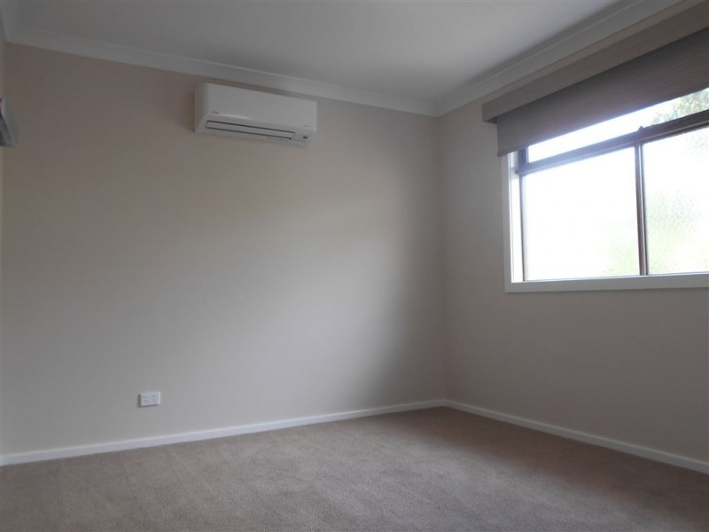 2/2 Folkestone Road, Glen Waverley VIC 3150
