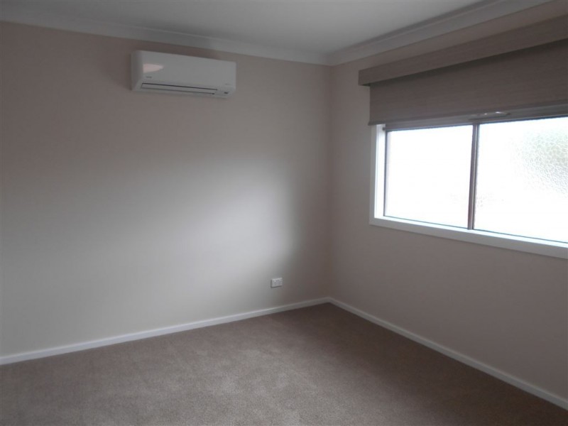 2/2 Folkestone Road, Glen Waverley VIC 3150