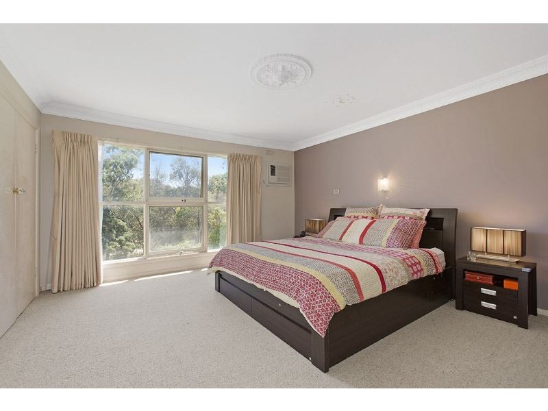 2-4 Scammell Close, Mount Waverley VIC 3149