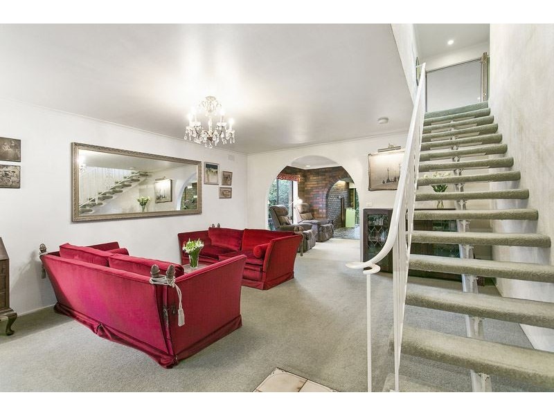 19 Bond Street, Mount Waverley VIC 3149