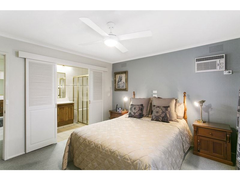 19 Bond Street, Mount Waverley VIC 3149