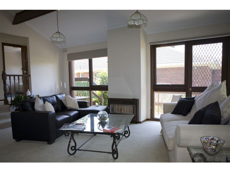 76 Petronella Avenue, Wheelers Hill VIC 3150