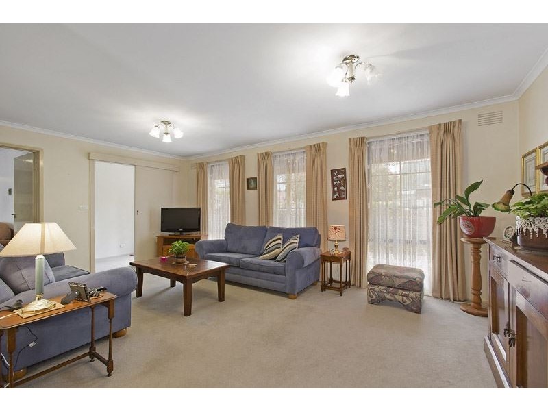 55 Knights Drive, Glen Waverley VIC 3150