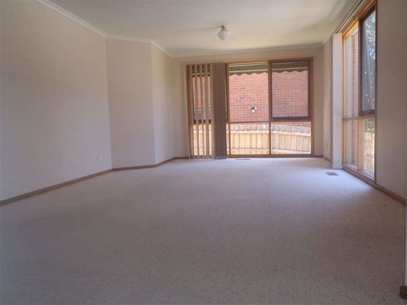 2/72 Leicester Avenue, Glen Waverley VIC 3150