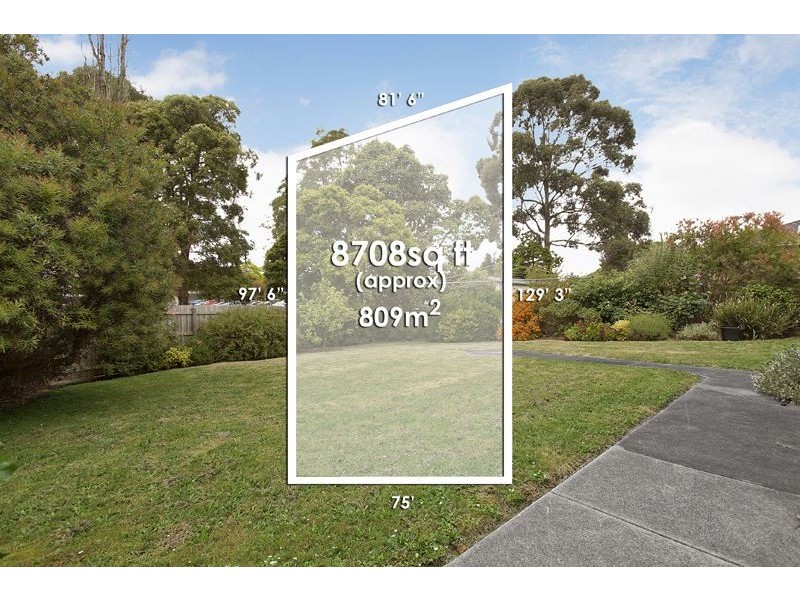 10 St Clair Crescent, Mount Waverley VIC 3149