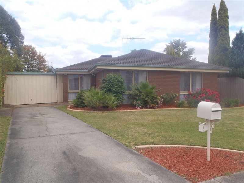 1 Bunbury Avenue, Narre Warren VIC 3805