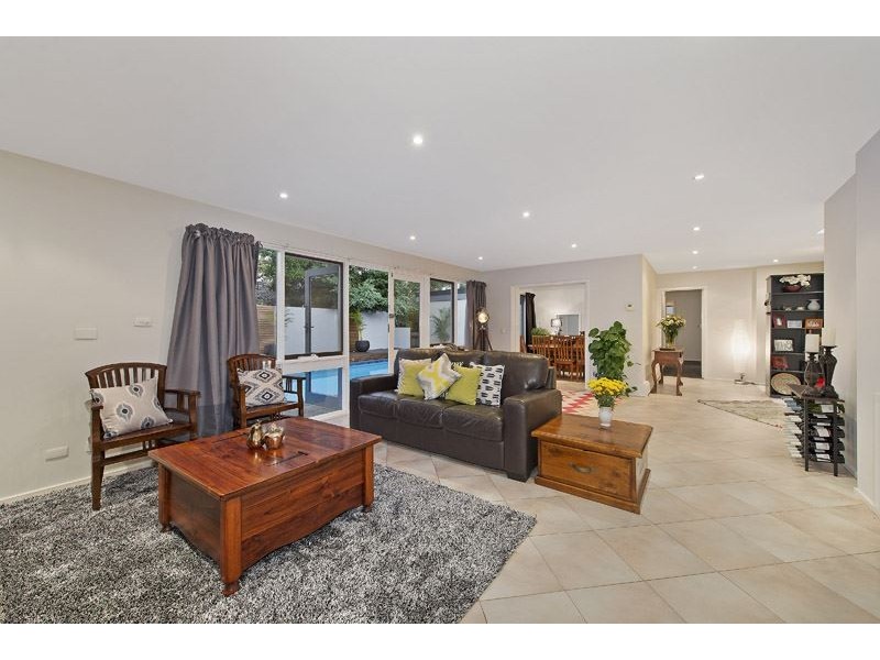 12 Foxley Street, Glen Waverley VIC 3150