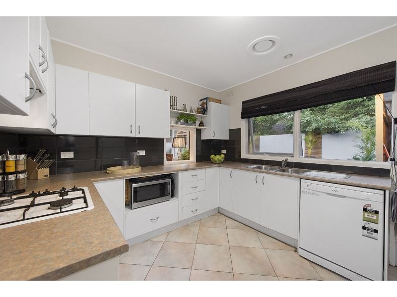 12 Foxley Street, Glen Waverley VIC 3150