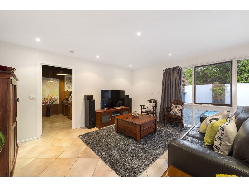 12 Foxley Street, Glen Waverley VIC 3150