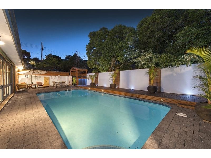 12 Foxley Street, Glen Waverley VIC 3150