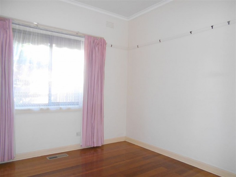 1/30 Sesame Street, Mount Waverley VIC 3149