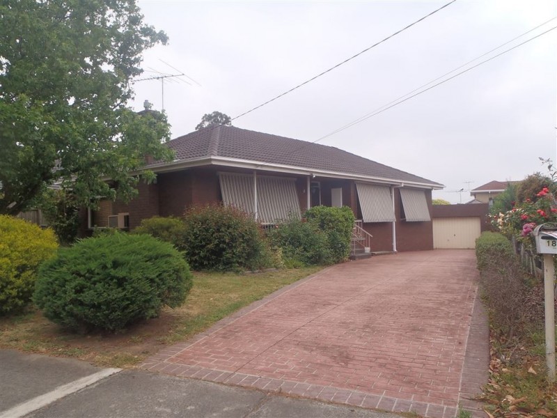 18 Cooper Avenue, Glen Waverley VIC 3150