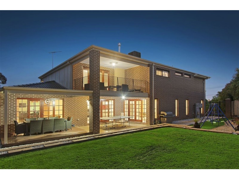 37 Driftwood Drive, Glen Waverley VIC 3150