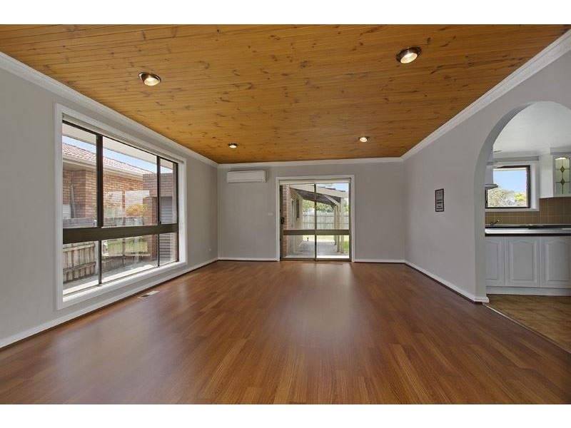 52 Columbia Drive, Wheelers Hill VIC 3150