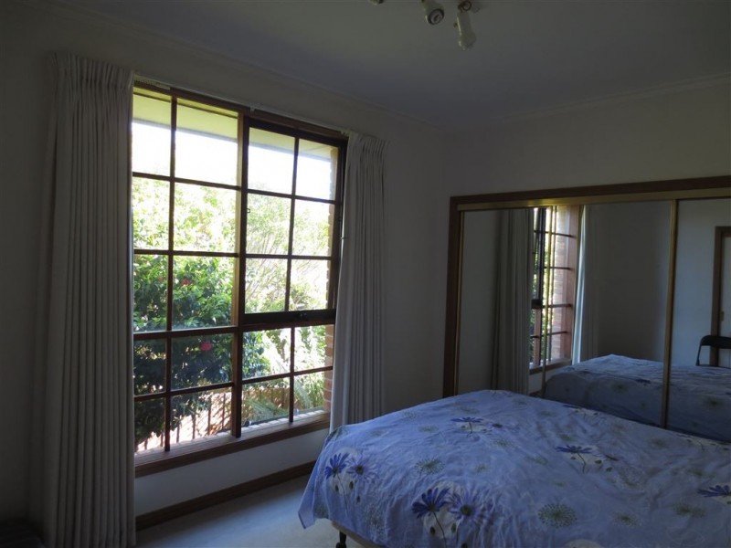 32 Remington Drive,, Glen Waverley VIC 3150