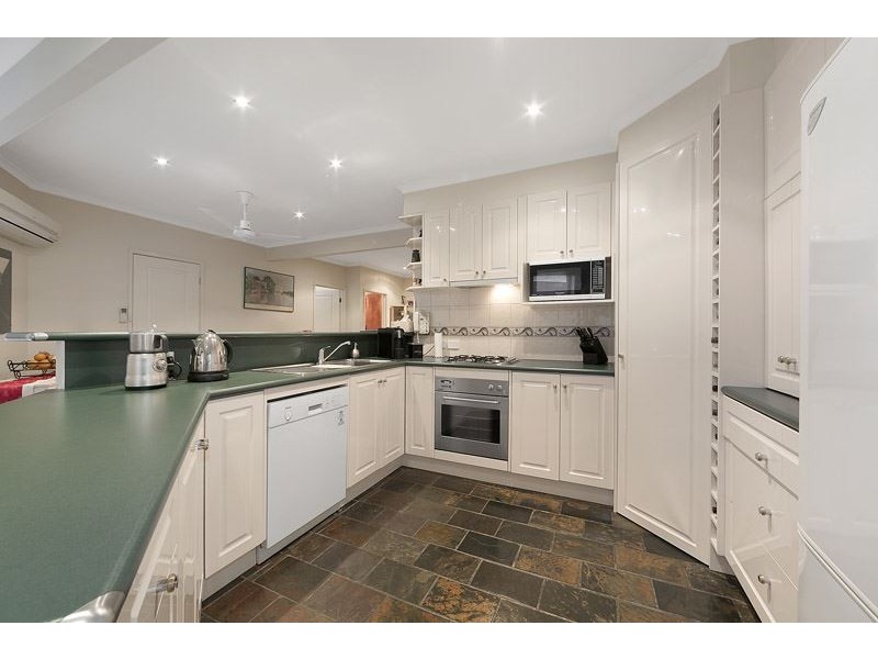 8 Wagstaff Street, Mount Waverley VIC 3149