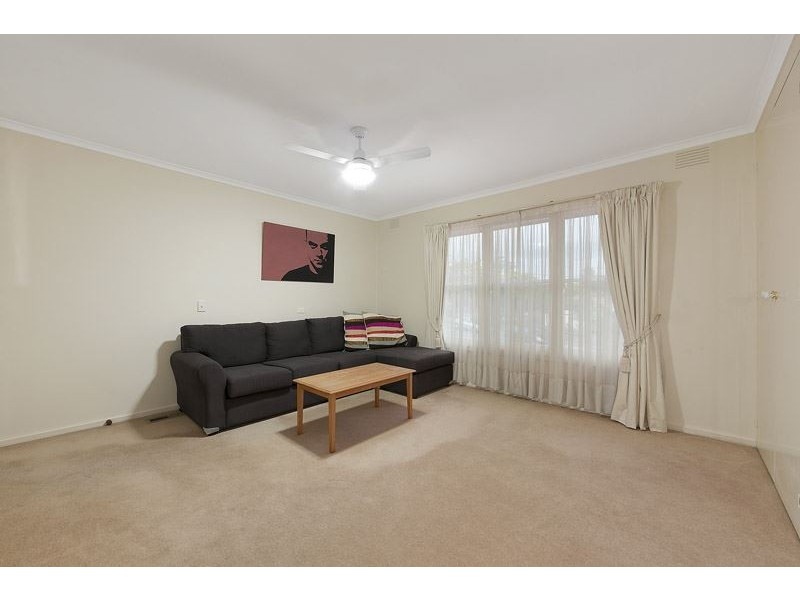 8 Wagstaff Street, Mount Waverley VIC 3149