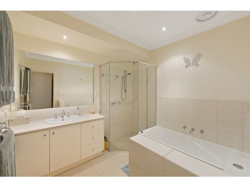 8 Wagstaff Street, Mount Waverley VIC 3149