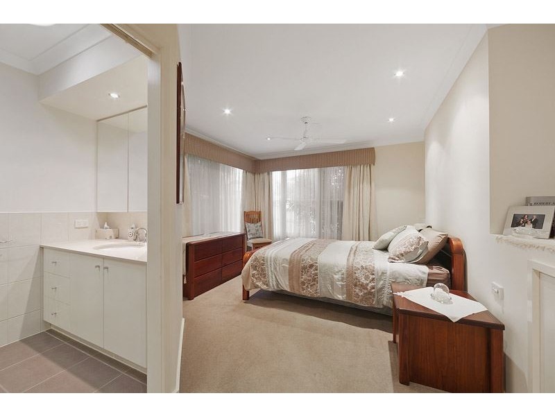 8 Wagstaff Street, Mount Waverley VIC 3149