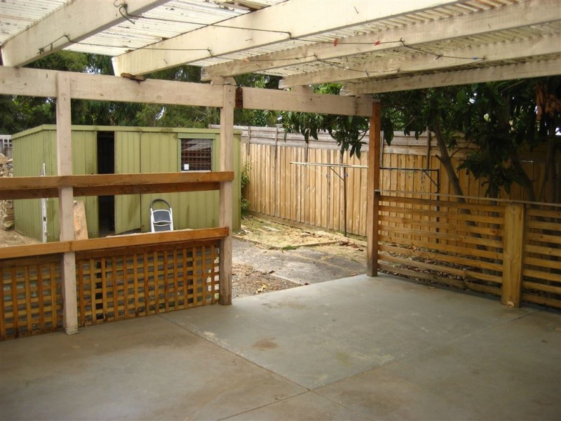 11 Chartwell Drive, Wantirna VIC 3152