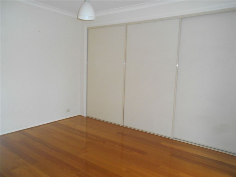 5 Brentwood Drive, Glen Waverley VIC 3150