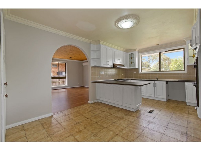 52 Columbia Drive,, Wheelers Hill VIC 3150