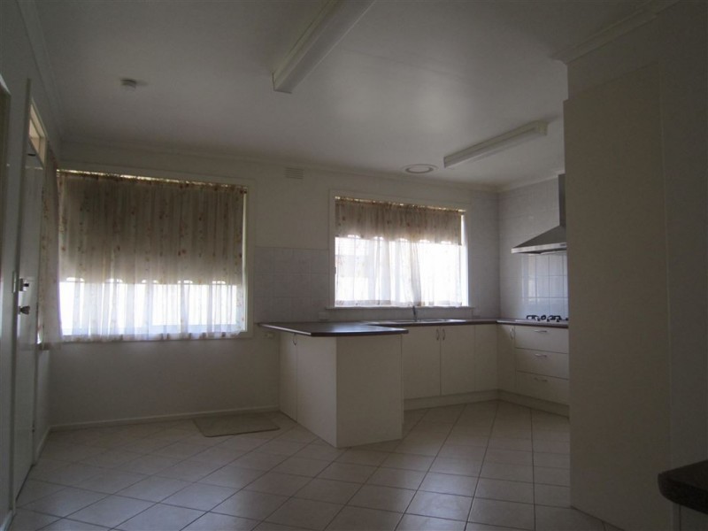 6 Regina Street, Wheelers Hill VIC 3150