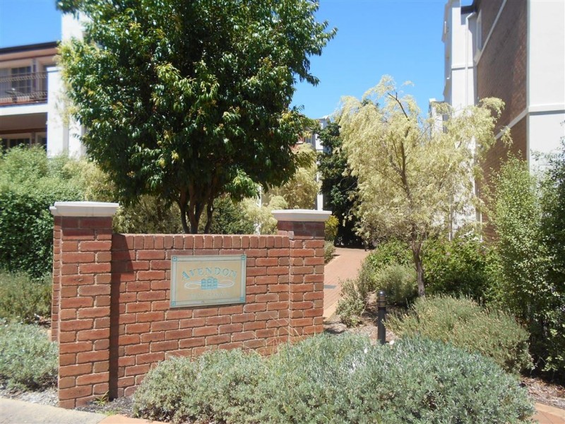 2/60 Avendon Boulevard, Glen Waverley VIC 3150