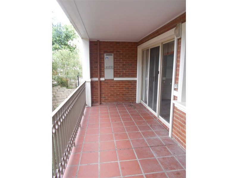 2/60 Avendon Boulevard, Glen Waverley VIC 3150