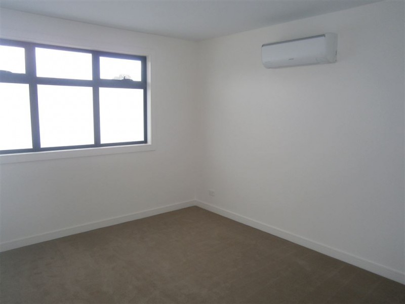 9 Eton Street, Mount Waverley VIC 3149