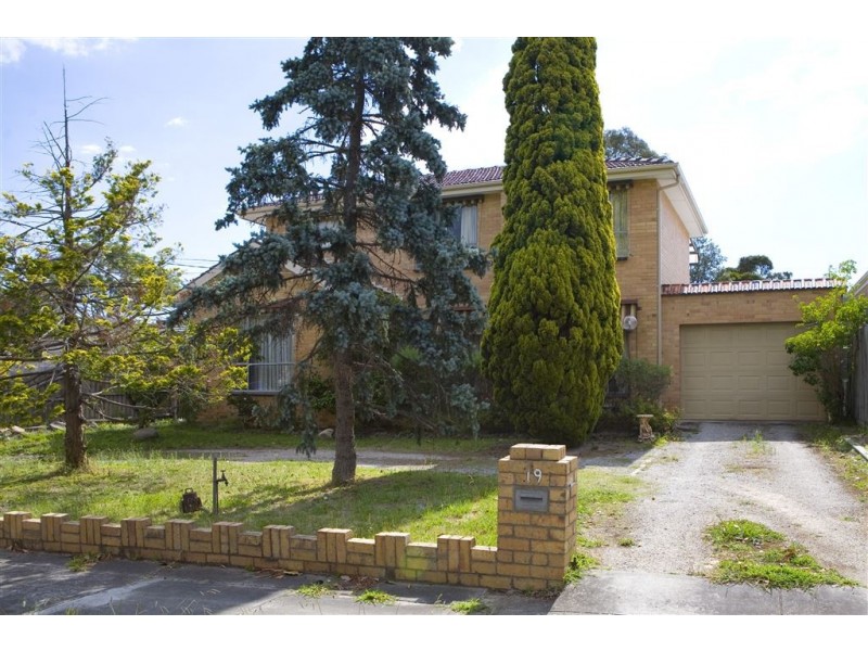 19 Damon Road, Mount Waverley VIC 3149