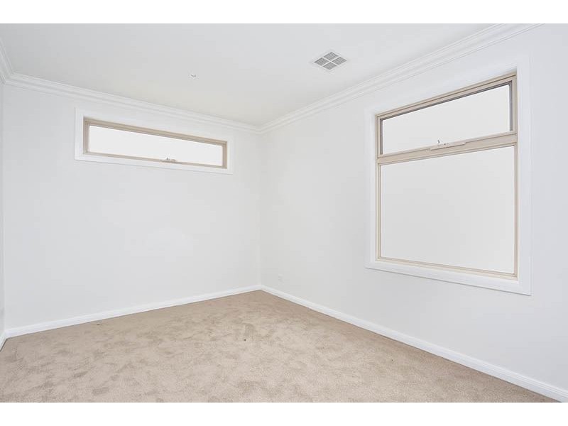 1/11 Glen Road, Glen Waverley VIC 3150