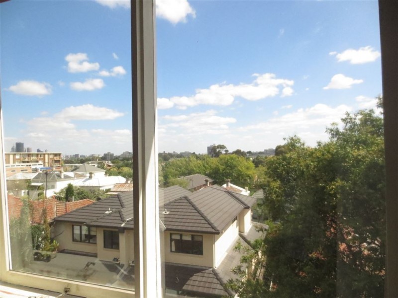 21/9 Canterbury Road, Toorak VIC 3142