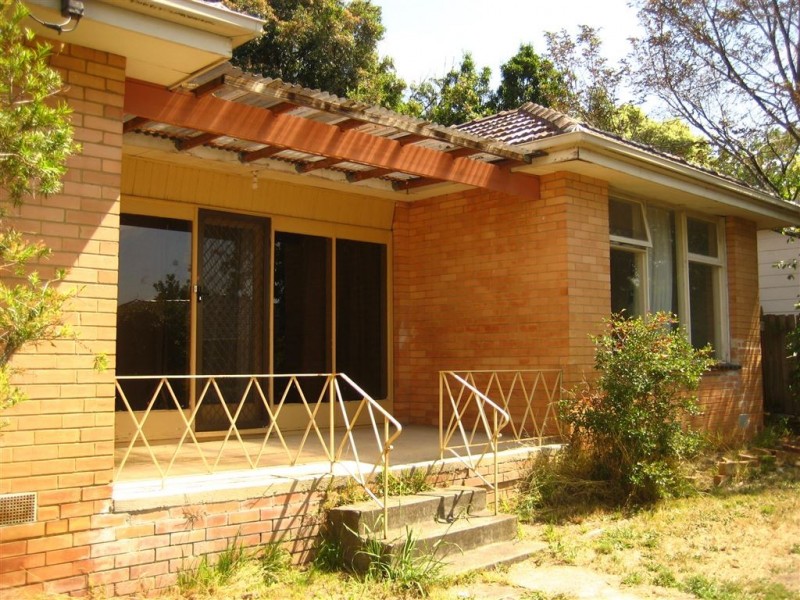 12 Savige Ave, Mount Waverley VIC 3149