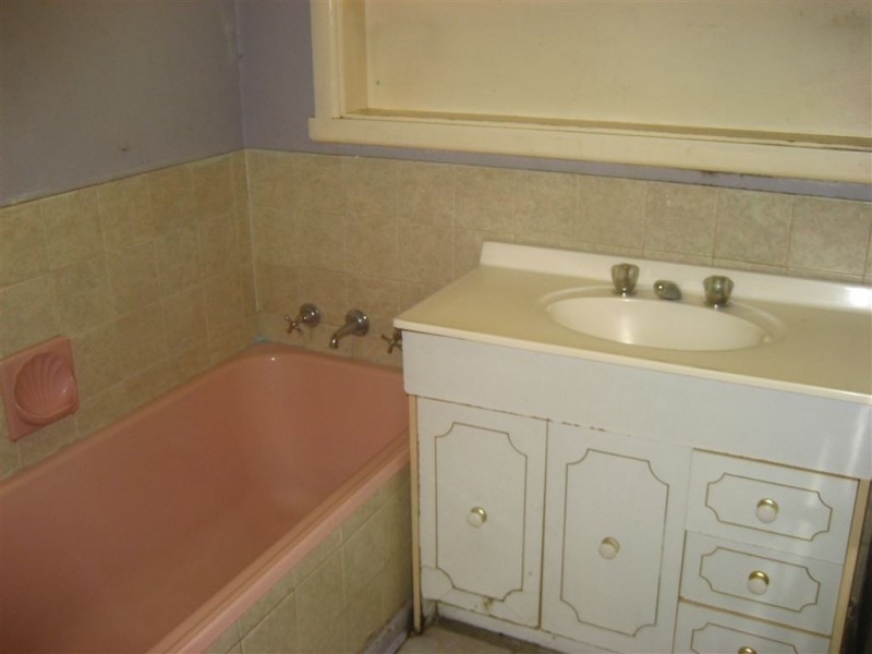 12 Savige Ave, Mount Waverley VIC 3149