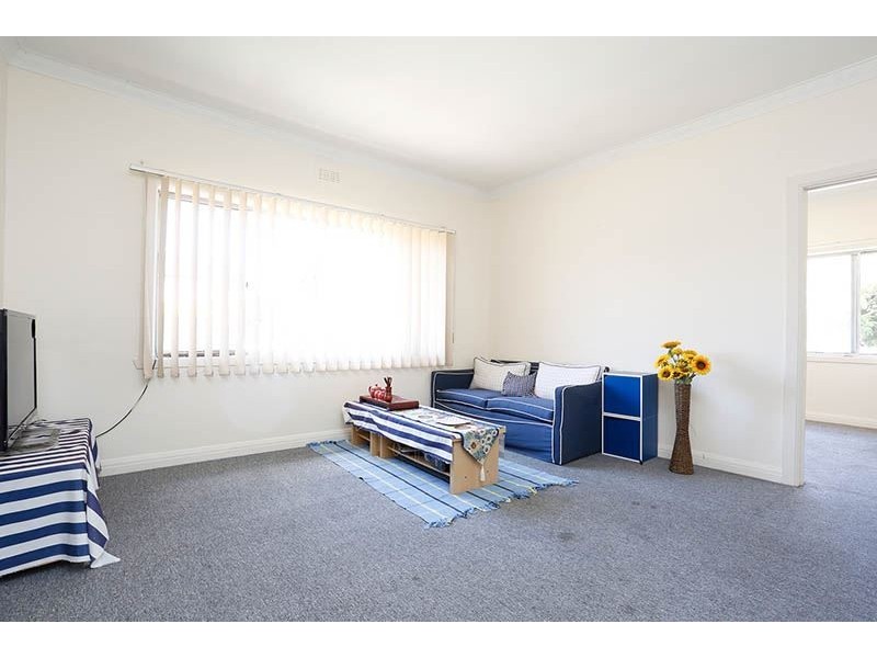 1/13 Dover Street, Oakleigh East VIC 3166