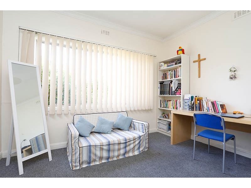 1/13 Dover Street, Oakleigh East VIC 3166