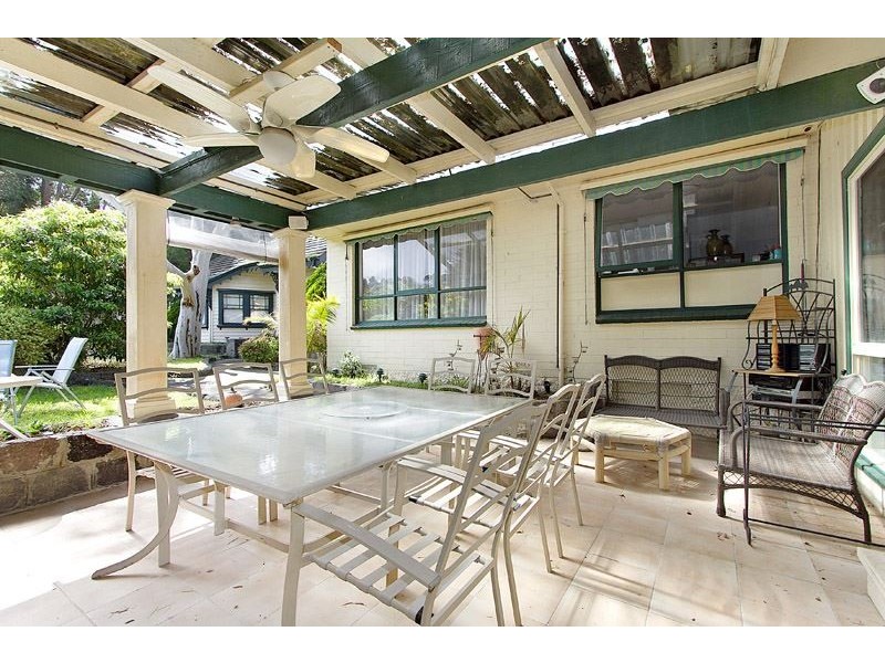 5 Mackintosh Road, Wheelers Hill VIC 3150