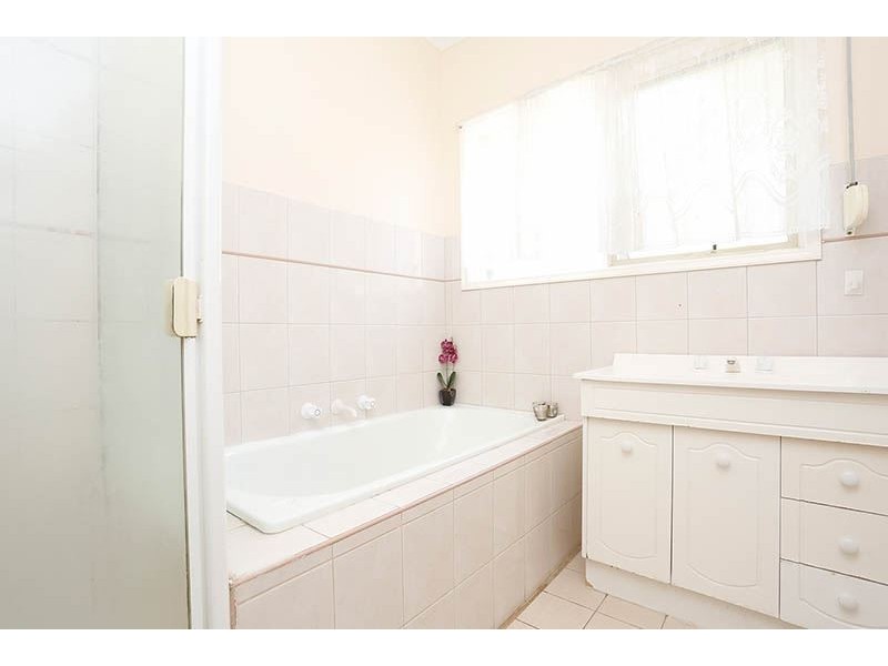 2/48 Fairhills Parade, Glen Waverley VIC 3150