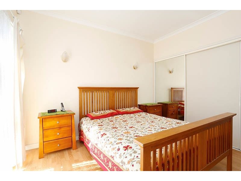 2/48 Fairhills Parade, Glen Waverley VIC 3150