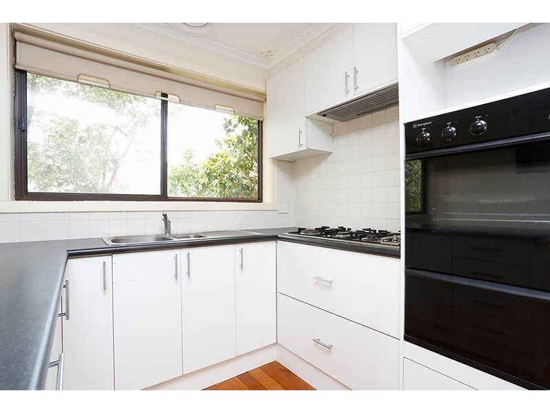 7/10 Webb Street, Burwood VIC 3125