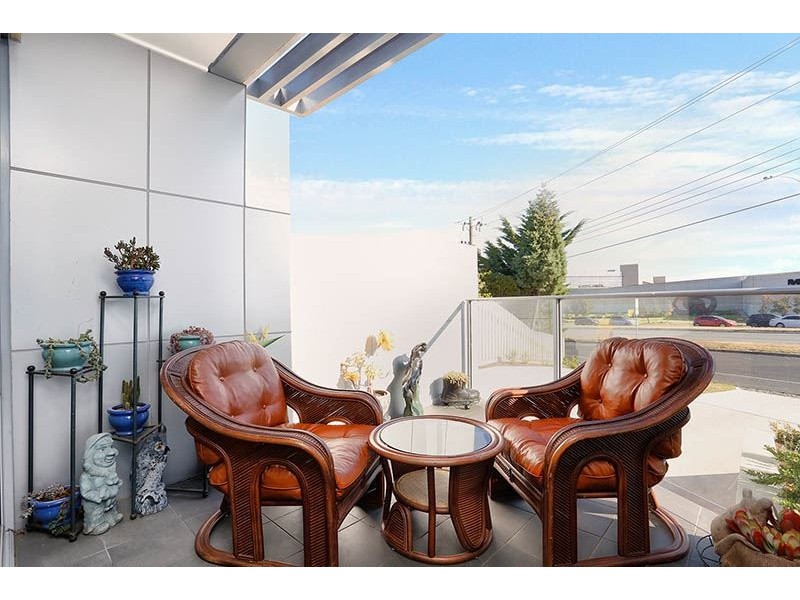 G05/1330 Dandenong Road, Hughesdale VIC 3166