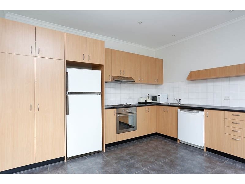 30/1 Eucalyptus Mews, Notting Hill VIC 3168