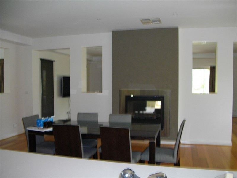 5 The Outlook, Glen Waverley VIC 3150