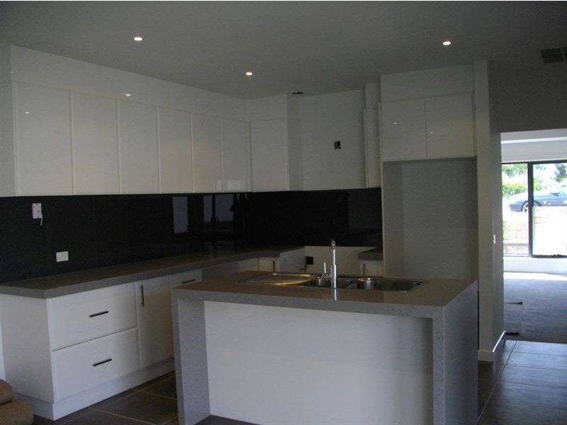 3/104-106 Terrara Road, Vermont South VIC 3133