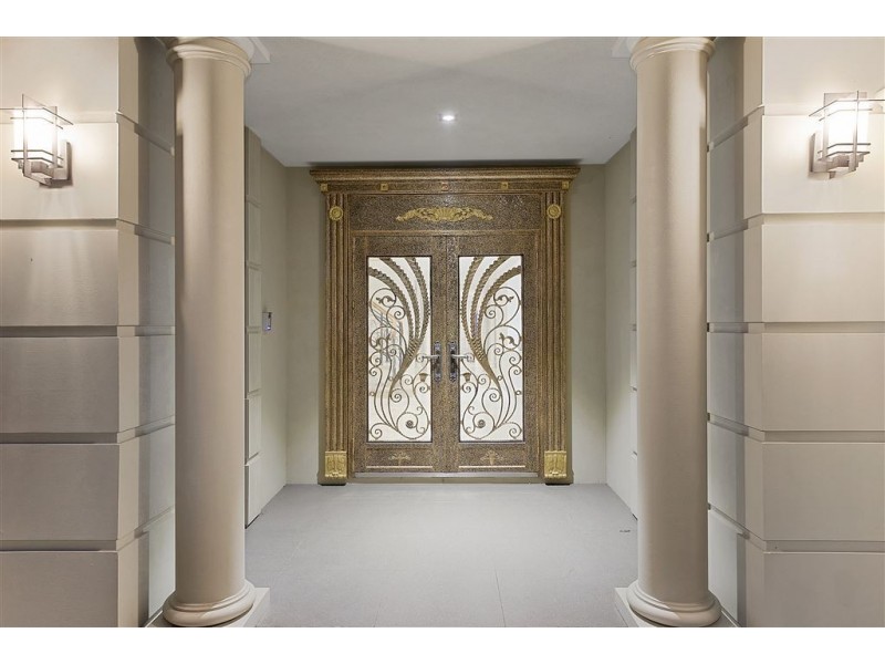 17 Myrtle Street, Glen Waverley VIC 3150