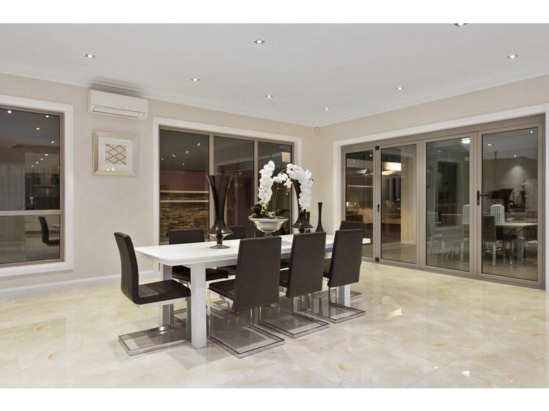 17 Myrtle Street, Glen Waverley VIC 3150